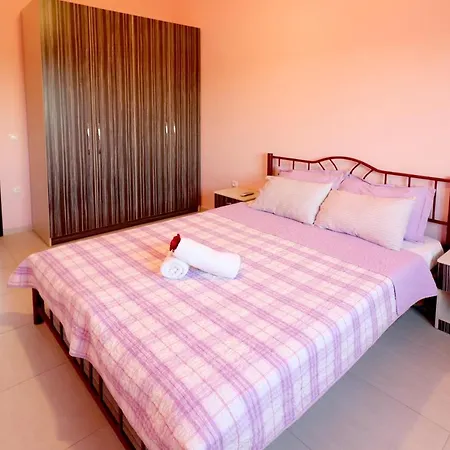 Villa Jullia&rosa Vourvourou